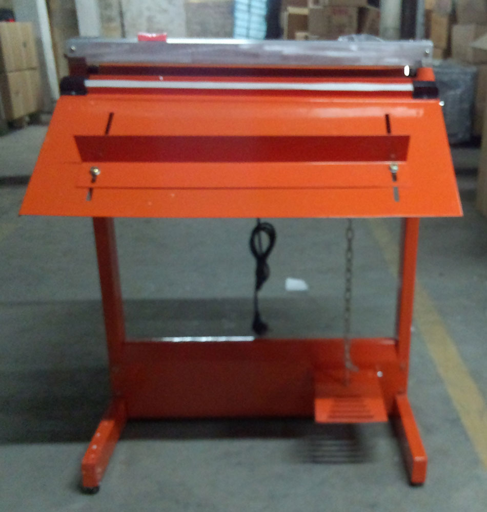 Pedal Sealing Machine With Cutter