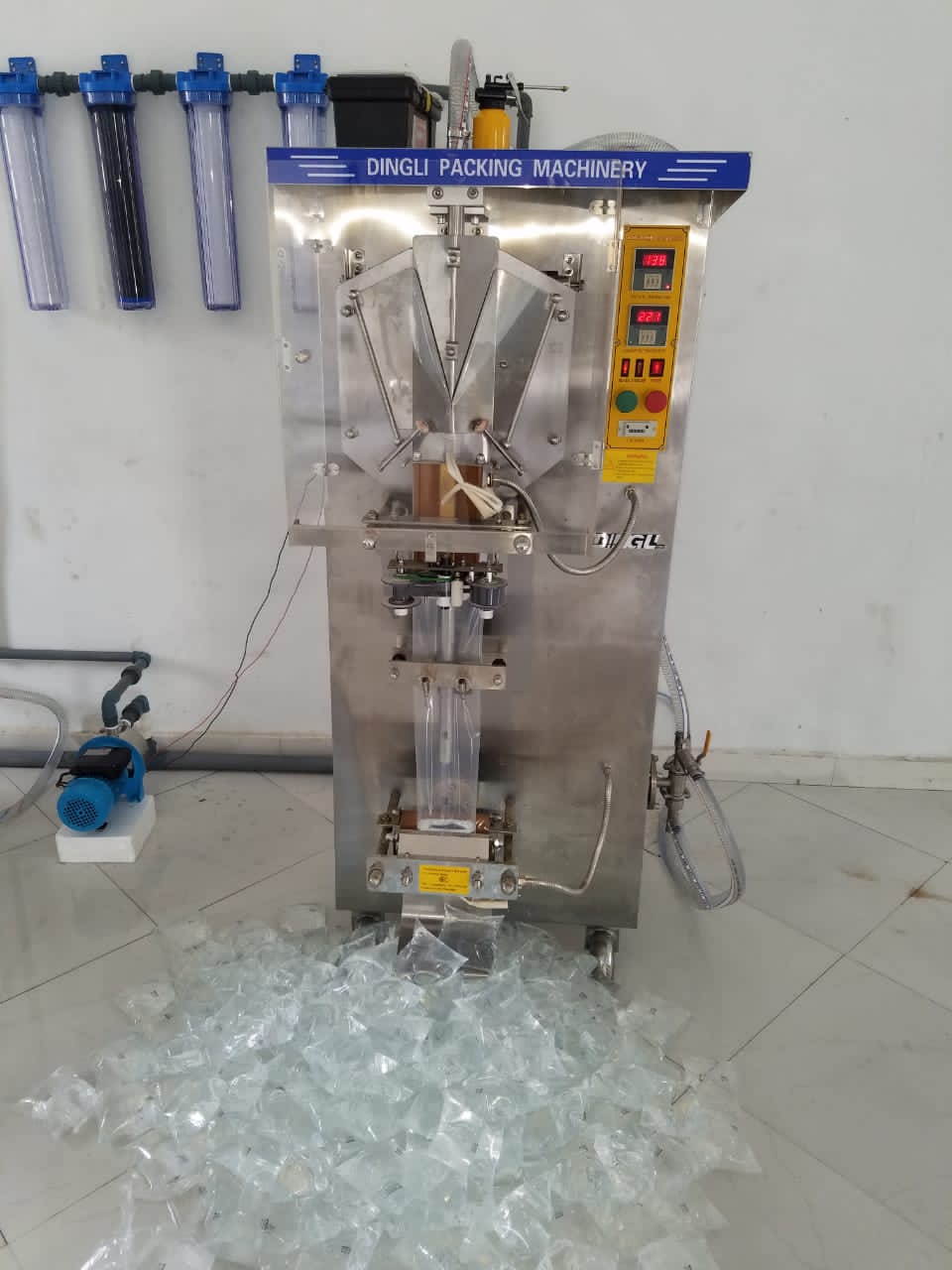 PURE WATER MACHINE